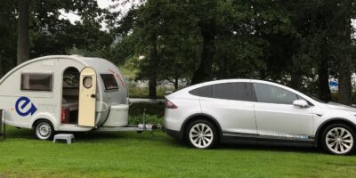 SÄLJES: Liten husvagn, perfekt för elbil